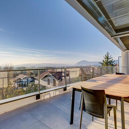 Serenity - 3 Bedroom Top Floor Apartment Parking & Lake View Terrace Annecy Luaran gambar