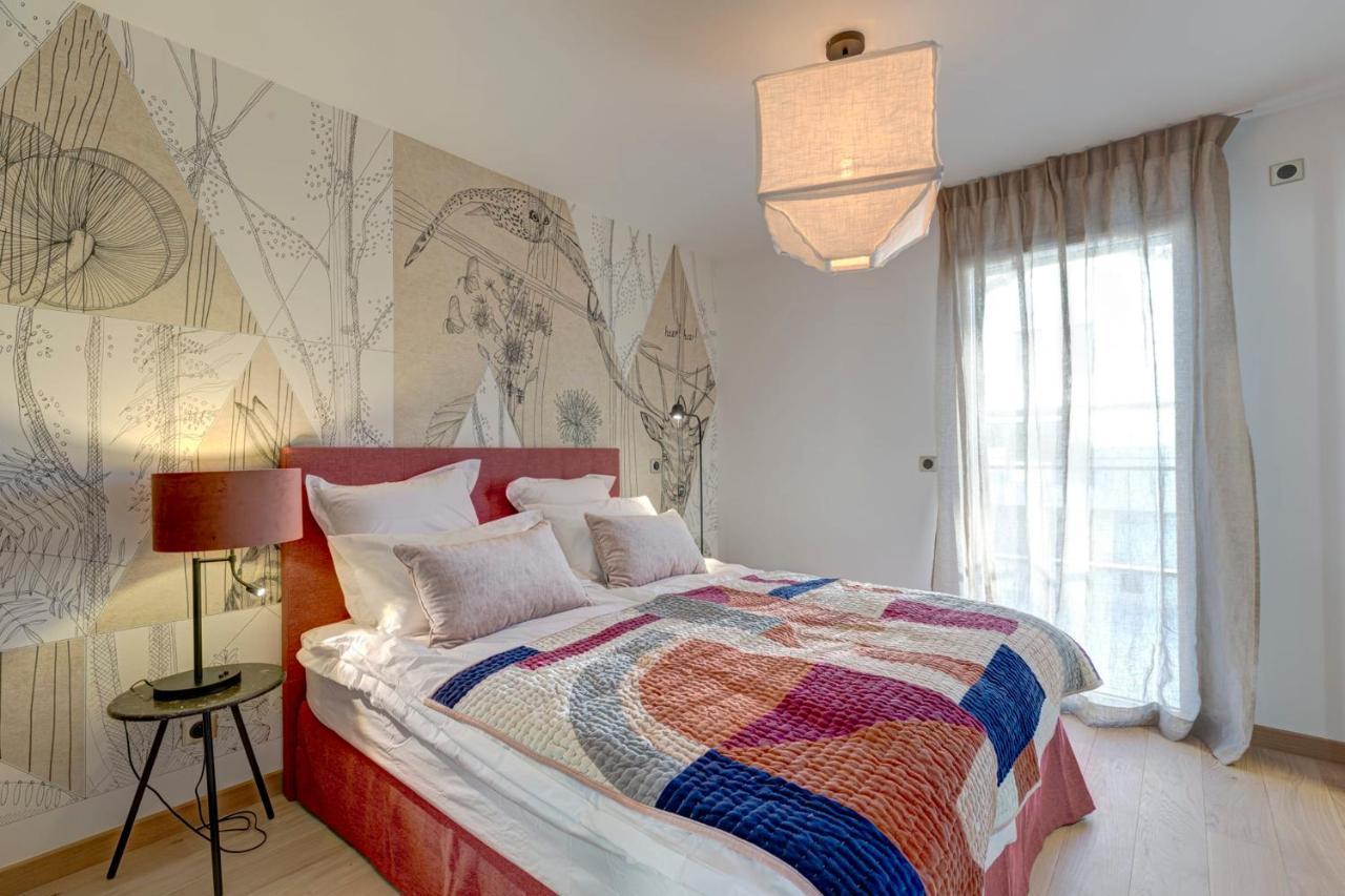Serenity - 3 Bedroom Top Floor Apartment Parking & Lake View Terrace Annecy Luaran gambar